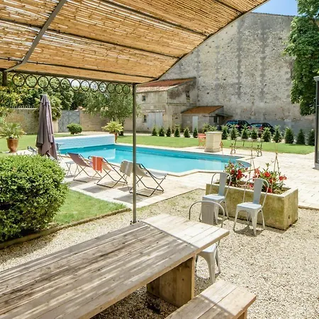 Bed & Breakfast L'esprit Du 8 4*