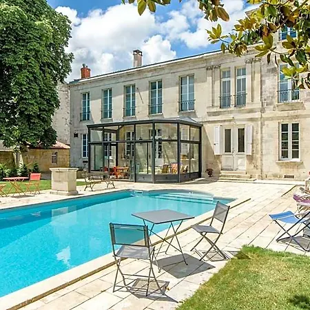 L'esprit Du 8 Oda ve Kahvaltı Rochefort (Charente-Maritime)