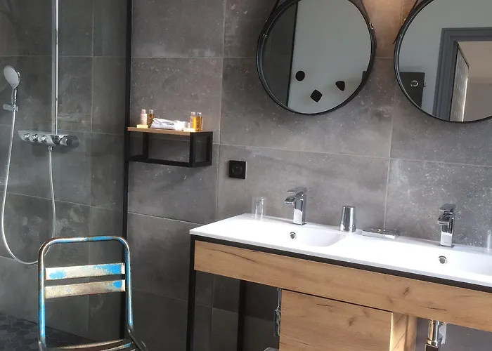 L'esprit Du 8 Bed & Breakfast