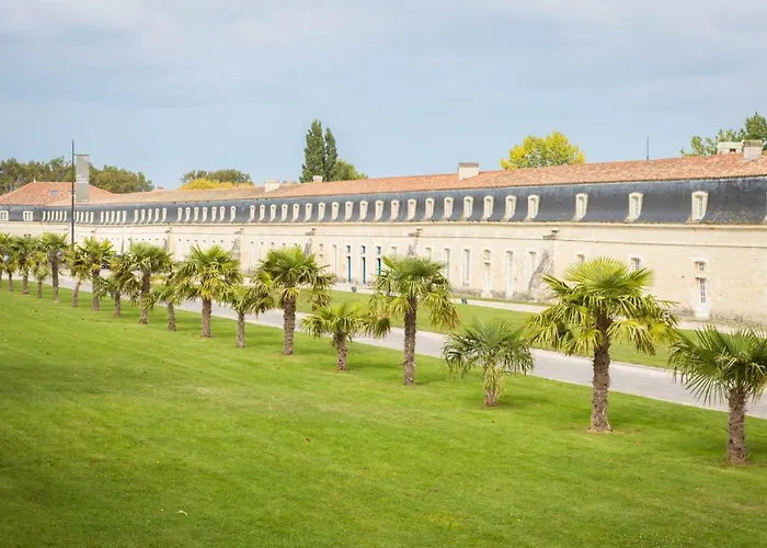 Bed & Breakfast L'esprit Du 8 4*